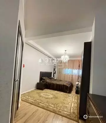 2-комнатная квартира, этаж 12 из 24, 86 м²