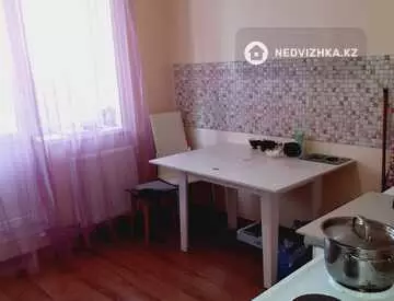 1-комнатная квартира, этаж 3 из 24, 45 м²