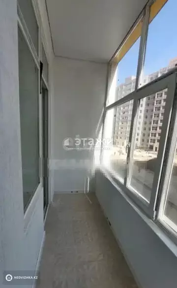 1-комнатная квартира, этаж 3 из 12, 35 м²