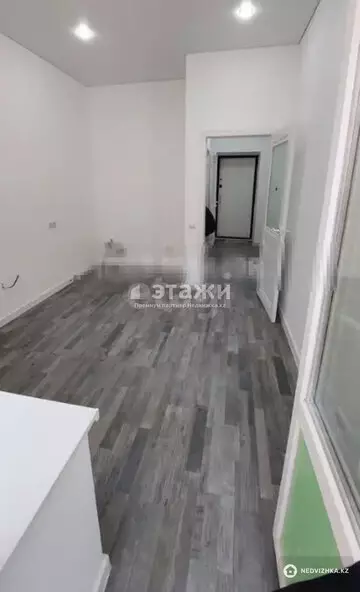 1-комнатная квартира, этаж 3 из 12, 35 м²