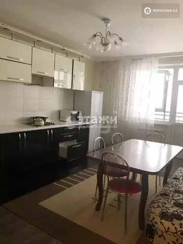 1-комнатная квартира, этаж 13 из 17, 70 м²