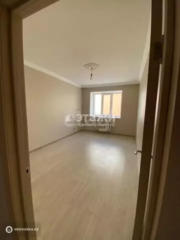 3-комнатная квартира, этаж 4 из 8, 86 м²