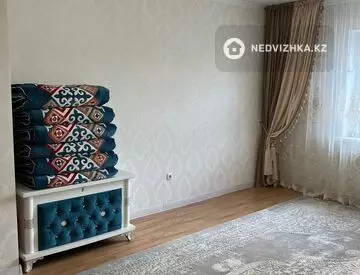 2-комнатная квартира, этаж 4 из 18, 78 м²