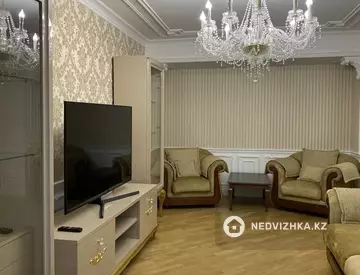 4-комнатная квартира, этаж 2 из 5, 126 м², на длительный срок