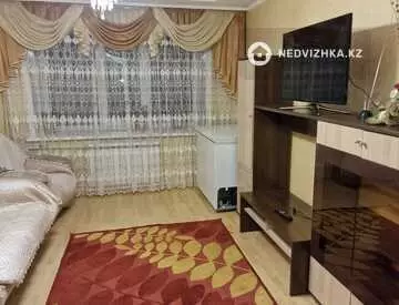 2-комнатная квартира, этаж 4 из 5, 49 м²