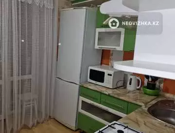 2-комнатная квартира, этаж 4 из 5, 49 м²