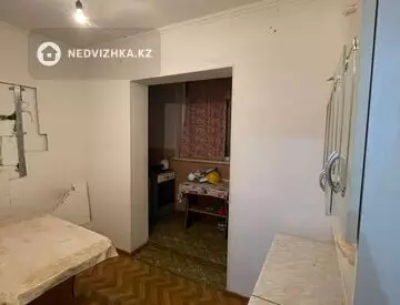 1-комнатная квартира, этаж 2 из 5, 30 м²