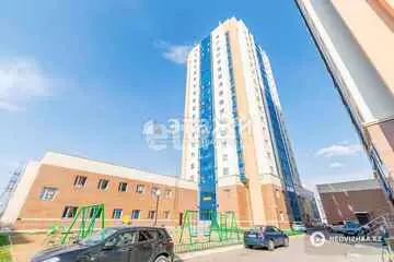 1-комнатная квартира, этаж 2 из 18, 50 м²