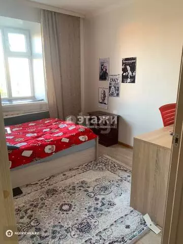 3-комнатная квартира, этаж 6 из 9, 60 м²