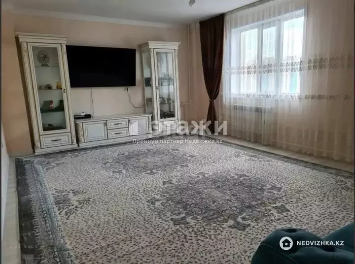 100 м², 3-комнатная квартира, этаж 8 из 9, 100 м², изображение - 1