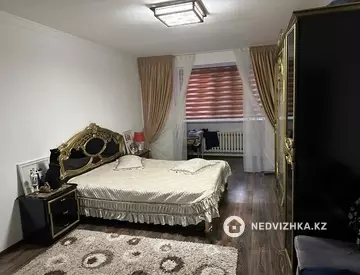 3-комнатная квартира, этаж 1 из 5, 86 м²