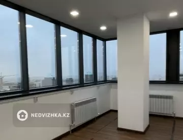 Офисное помещение, этаж 17 из 18, 115 м²