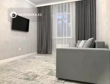 70 м², 2-комнатная квартира, этаж 2 из 17, 70 м², посуточно, изображение - 5