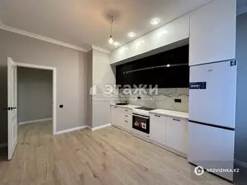 2-комнатная квартира, этаж 15 из 18, 63 м²