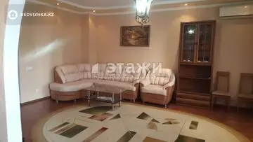 4-комнатная квартира, этаж 4 из 16, 128 м²