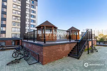 1-комнатная квартира, этаж 10 из 20, 40 м²