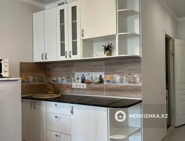 30 м², 1-комнатная квартира, этаж 10 из 12, 30 м², посуточно, изображение - 2