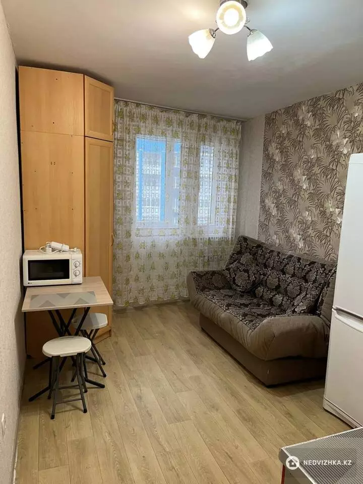 17 м², 1-комнатная квартира, этаж 8 из 10, 17 м², изображение - 1