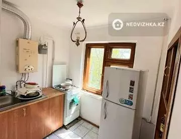 3-комнатная квартира, этаж 3 из 3, 57 м²