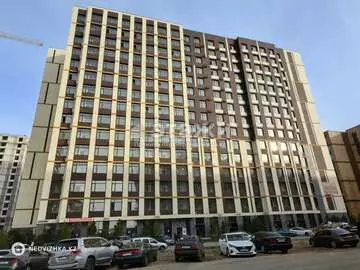 1-комнатная квартира, этаж 11 из 15, 39 м²