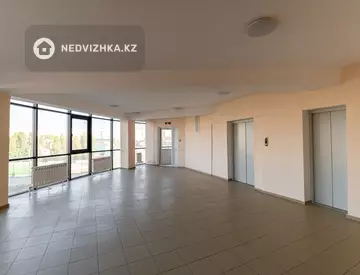 78 м², 2-комнатная квартира, этаж 4 из 13, 78 м², изображение - 19