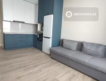 2-комнатная квартира, этаж 13 из 17, 43 м², на длительный срок