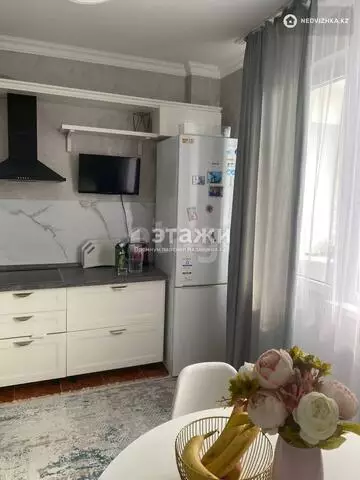 1-комнатная квартира, этаж 9 из 9, 46 м²