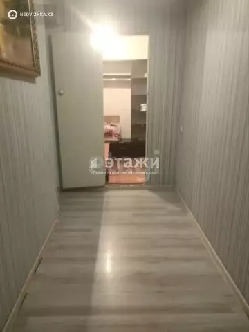 4-комнатная квартира, этаж 2 из 4, 103 м²