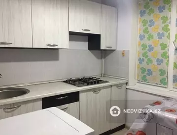 1-комнатная квартира, этаж 2 из 4, 33 м²