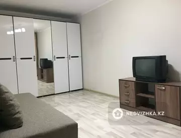 1-комнатная квартира, этаж 2 из 4, 33 м²