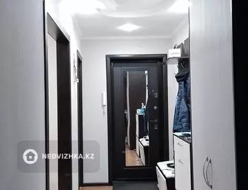 3-комнатная квартира, этаж 6 из 9, 63 м²