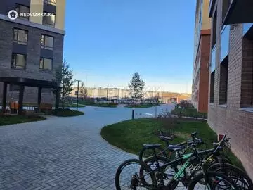 1-комнатная квартира, этаж 2 из 12, 32 м²