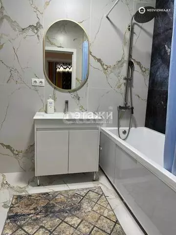 3-комнатная квартира, этаж 3 из 18, 102 м²