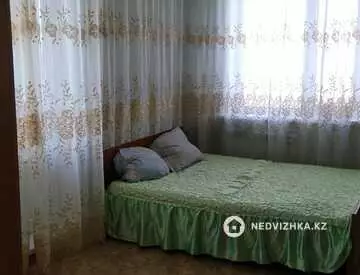 2-комнатная квартира, этаж 9 из 9, 54 м²