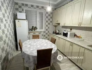 2-комнатная квартира, этаж 3 из 7, 67 м²