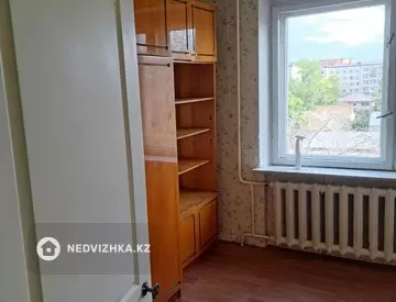 3-комнатная квартира, этаж 4 из 5, 61 м²