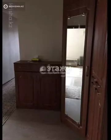 3-комнатная квартира, этаж 5 из 19, 80 м²