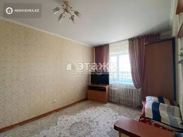 1-комнатная квартира, этаж 9 из 12, 34 м²