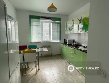 2-комнатная квартира, этаж 10 из 12, 56 м²