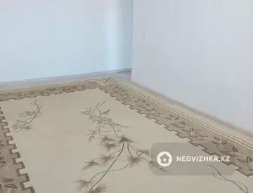 2-комнатная квартира, этаж 4 из 5, 51 м²