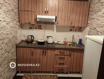 30 м², 1-комнатная квартира, этаж 3 из 15, 30 м², по часам, изображение - 0