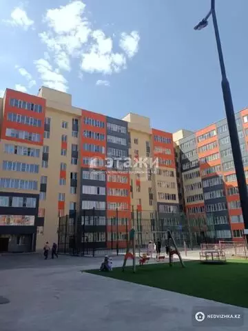 1-комнатная квартира, этаж 9 из 9, 45 м²