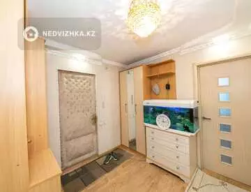 4-комнатная квартира, этаж 5 из 5, 72 м²