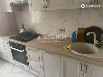 3-комнатная квартира, этаж 2 из 10, 94 м²