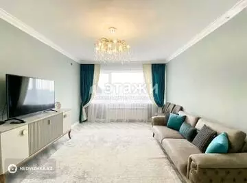 3-комнатная квартира, этаж 10 из 24, 90 м²