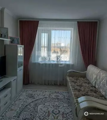 3-комнатная квартира, этаж 3 из 5, 74 м²