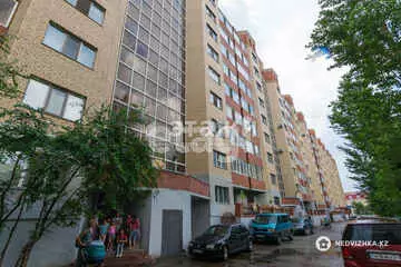 50 м², 1-комнатная квартира, этаж 3 из 9, 50 м², изображение - 0