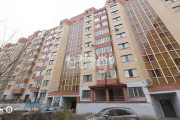 50 м², 1-комнатная квартира, этаж 3 из 9, 50 м², изображение - 2