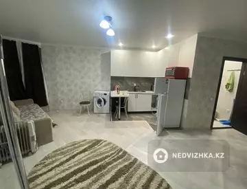 30 м², 1-комнатная квартира, этаж 2 из 9, 30 м², изображение - 2