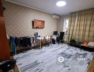 1-комнатная квартира, этаж 4 из 5, 39 м²